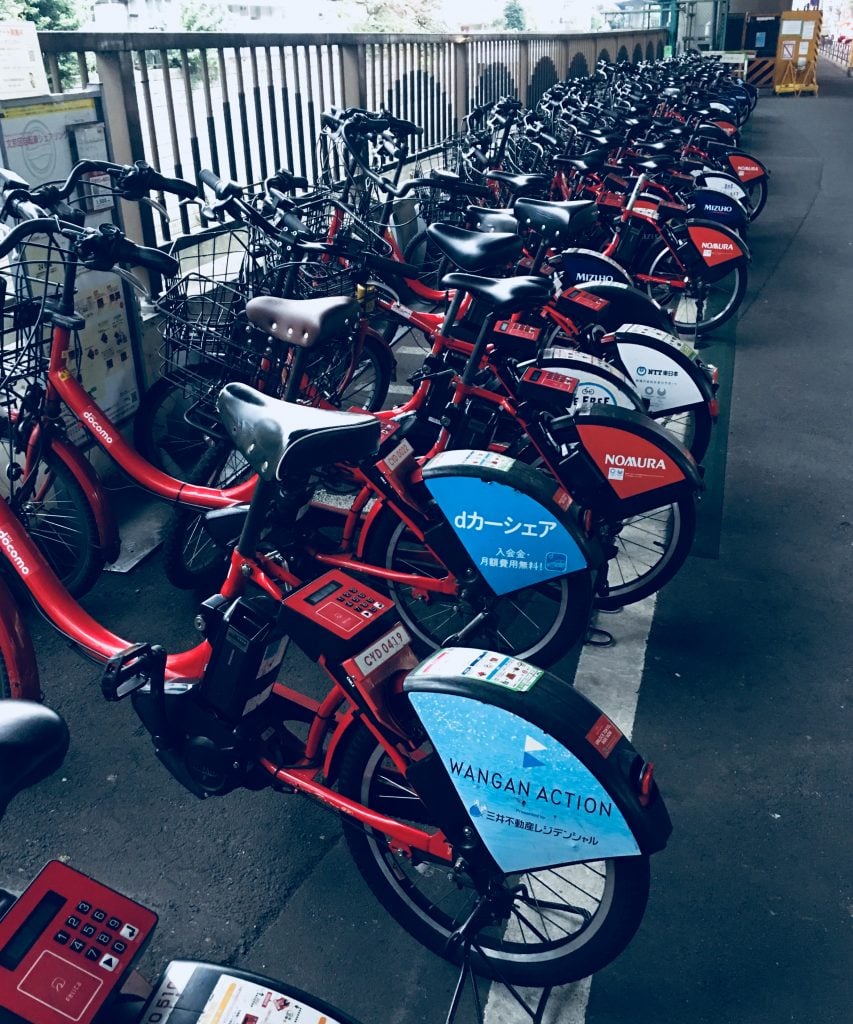 赤チャリ　江戸川橋　50台