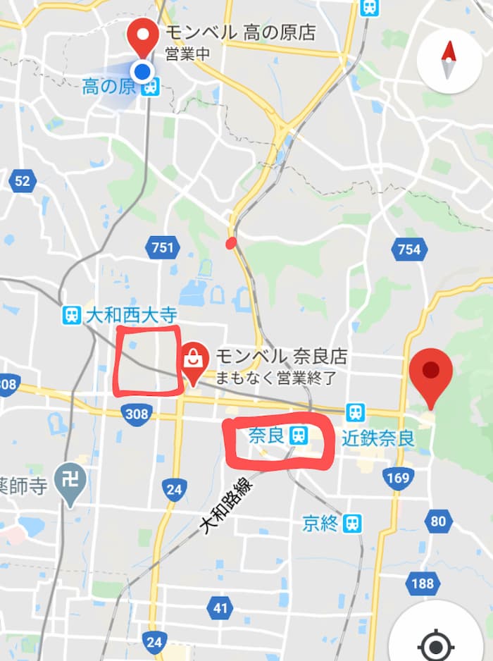 四角は平城宮跡、赤い点が迷ったトコロ。古墳の裏。